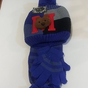 Toddlers Winter Hat and Glove Set
